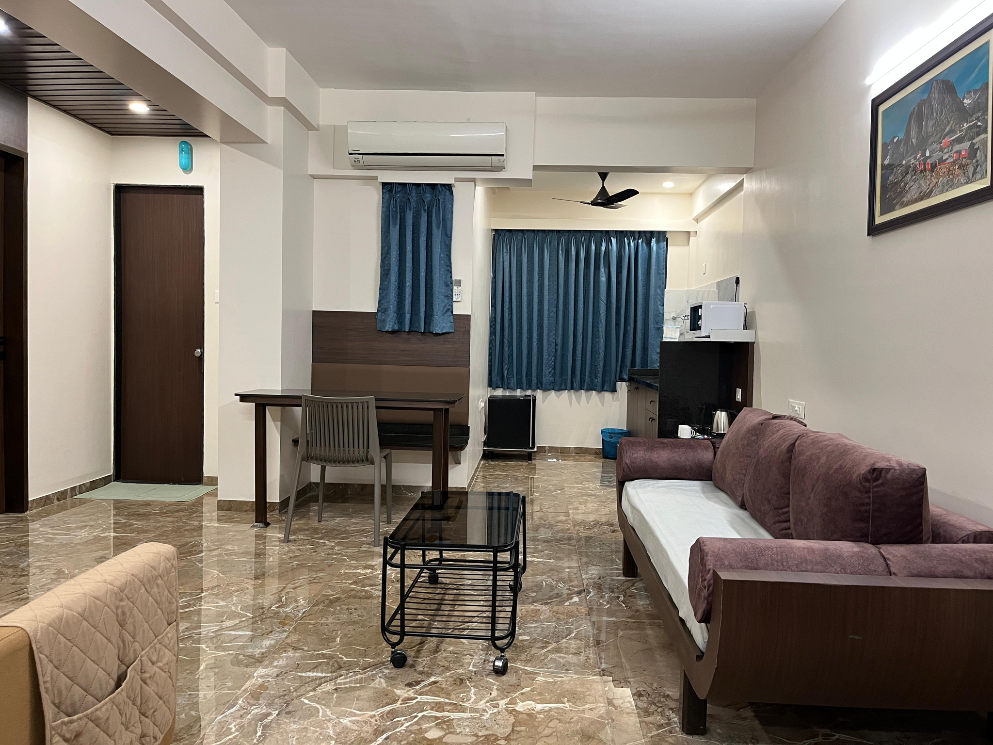 Kuber Suites Indra Suite 15