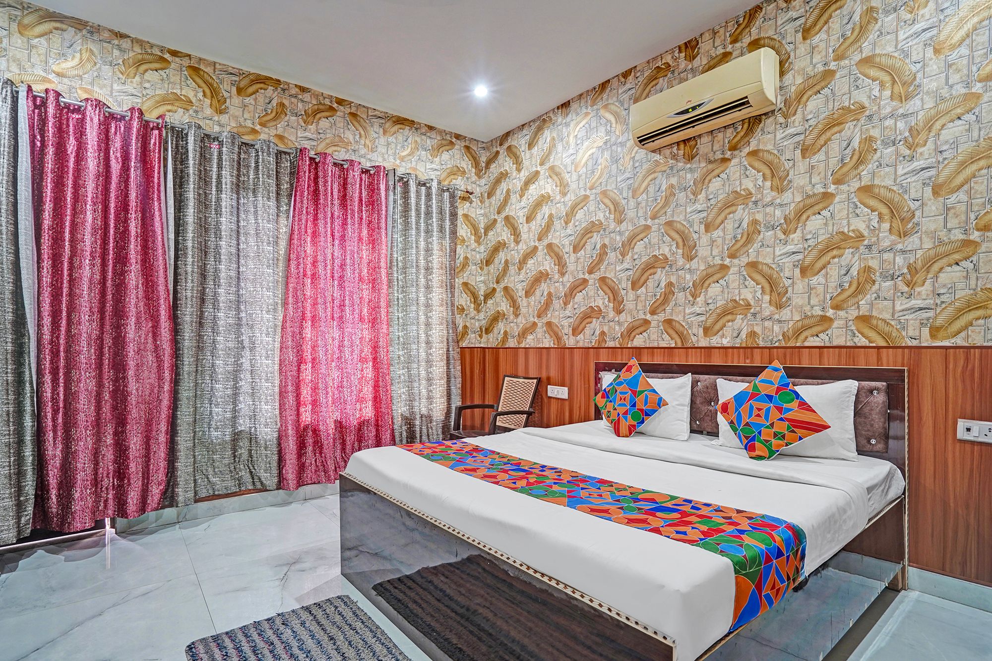 Via Comfort Inn Deluxe Room 3