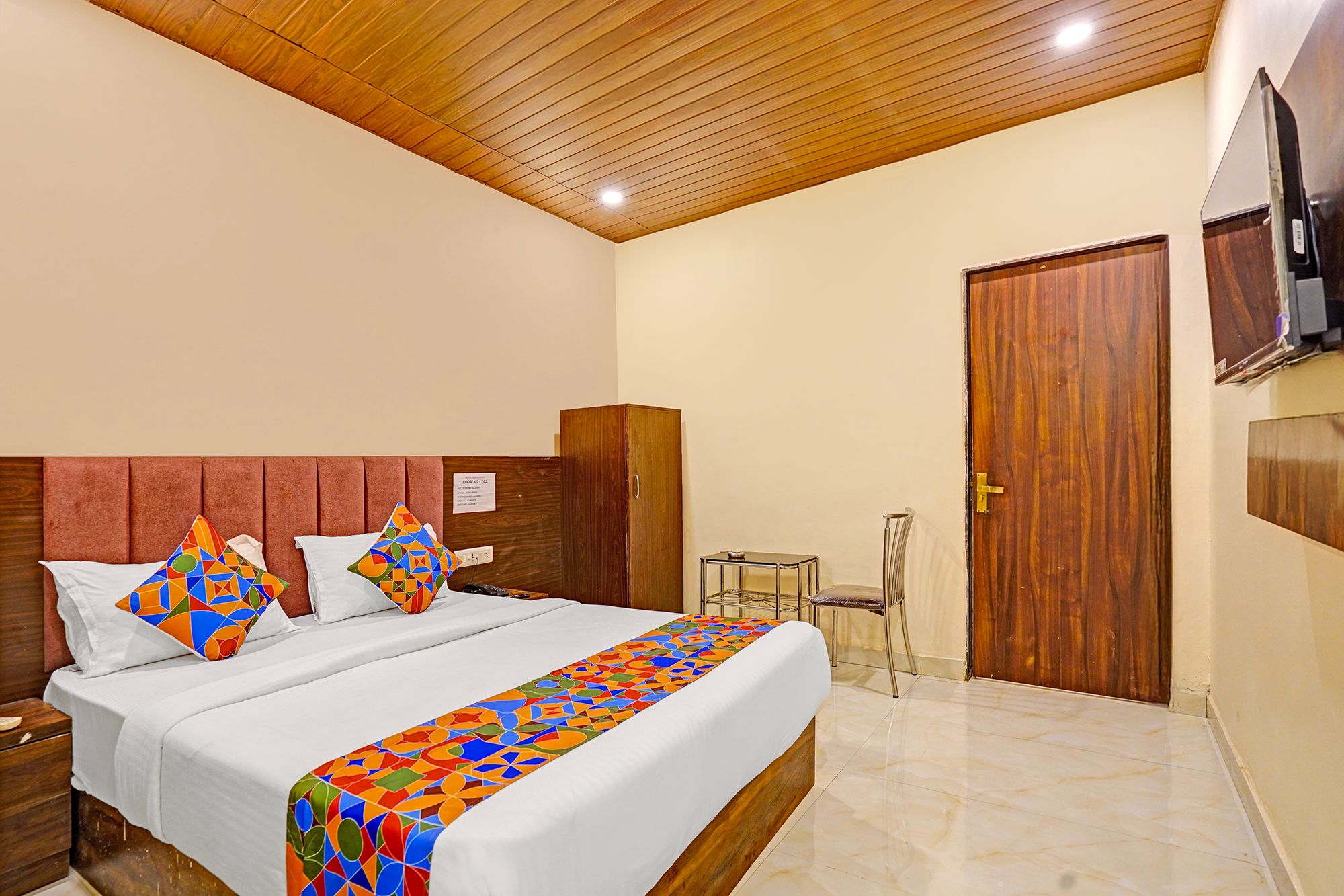 Via Surya Grand Deluxe Room