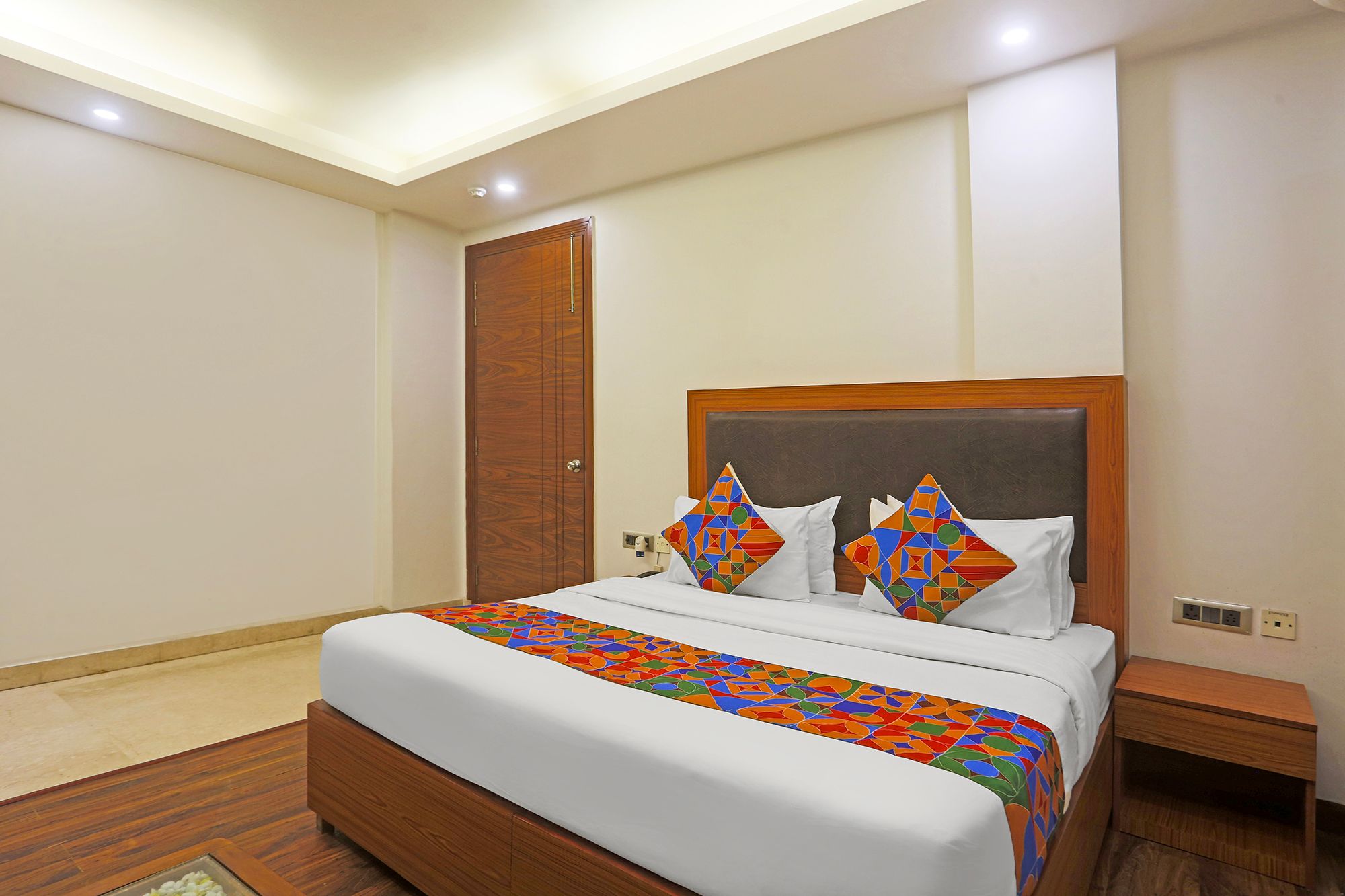  FabHotel Star Inn Deluxe Room