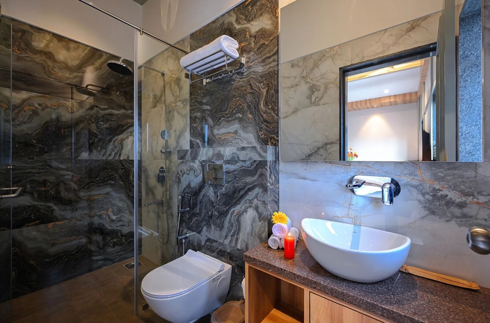 Foxoso Vega Suites with Private Indoor Pool, Colva 3 Bedroom Villa Suite 4