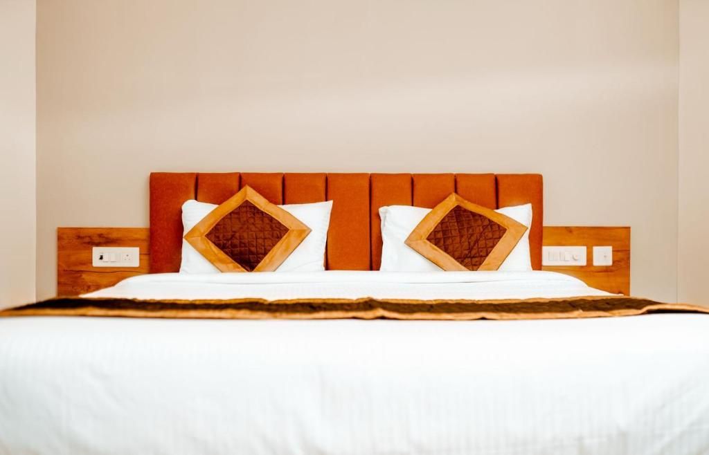 Hotel Elite Fortune Inn Deluxe Rooms 5