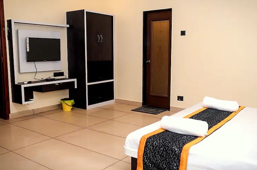 ILIF 2799 SHITAL A MOM'S HOME STANDARD AC ROOM 3