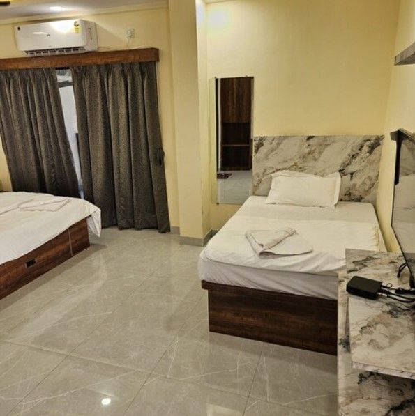 Deluxe Family AC Room