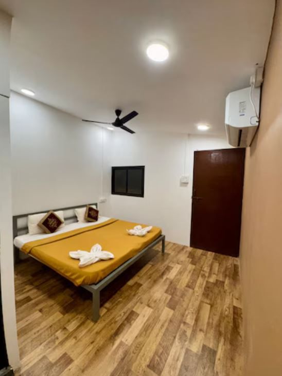 Private Room With Pool View