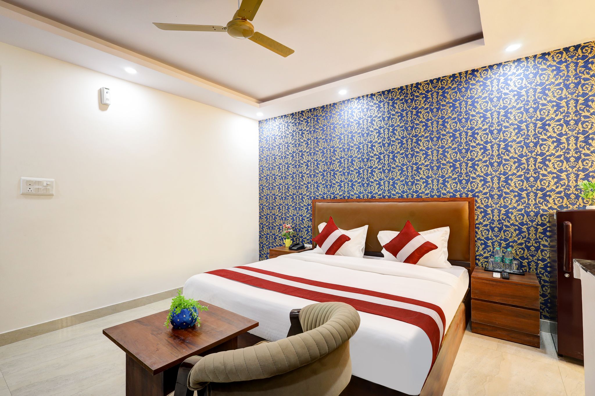 Hotel The Venice- Near Indraprastha Apollo Hospital Deluxe Room 5