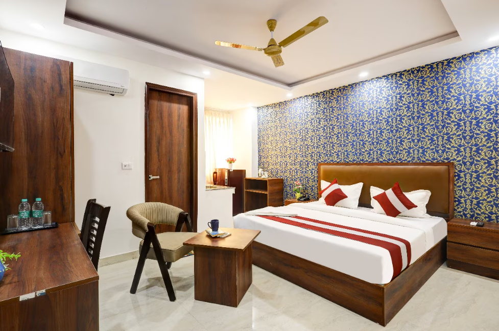 Hotel The Venice- Near Indraprastha Apollo Hospital Deluxe Room 7