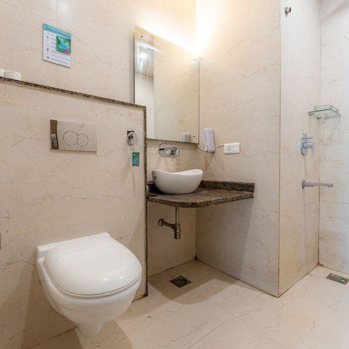 AC 5 Bed Mixed Ensuite