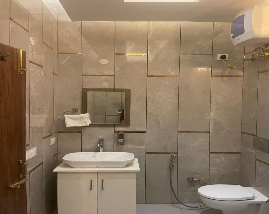 Hotel Kshitij Royal Deluxe Room 10