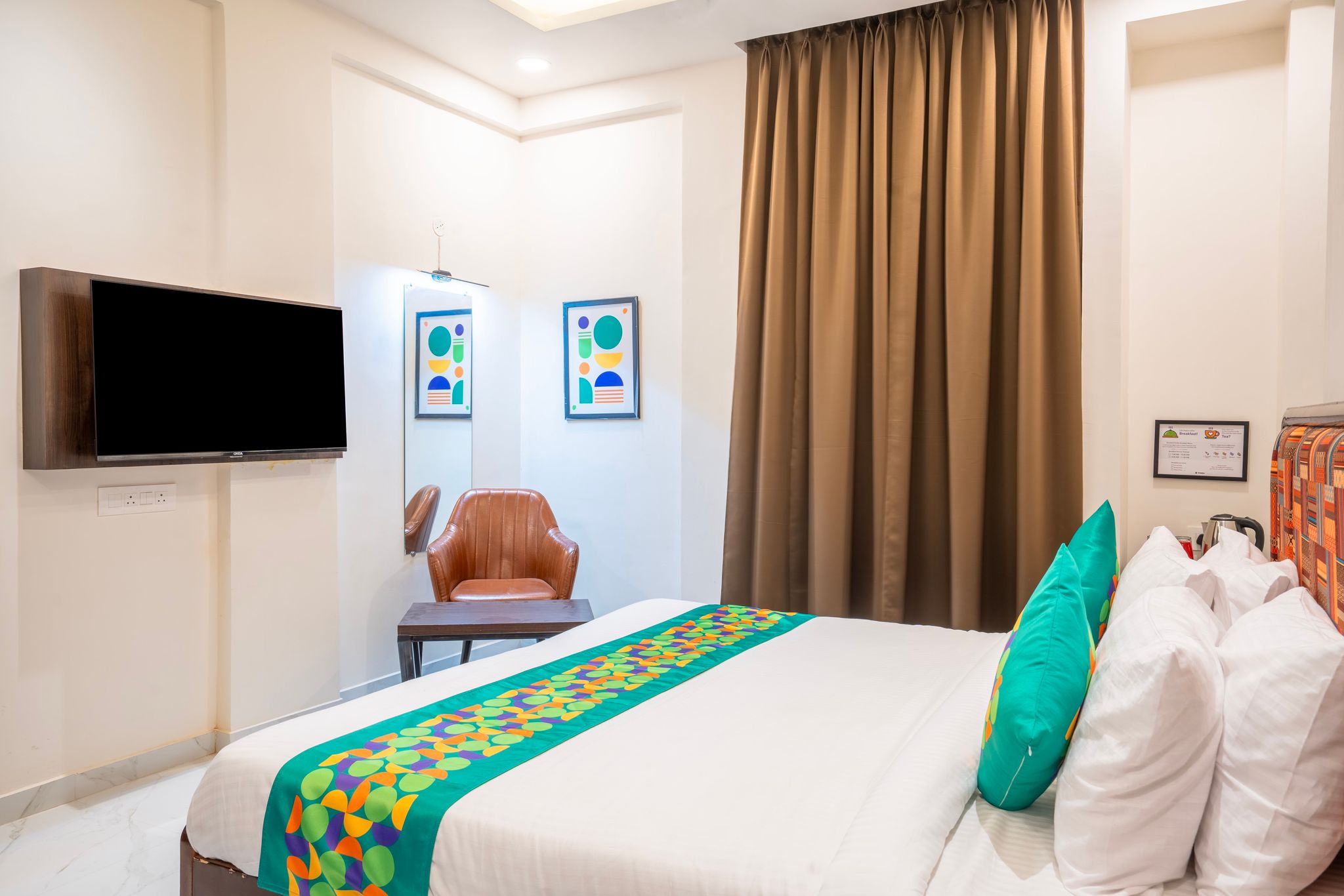 Treebo Parashar Max Standard room 9