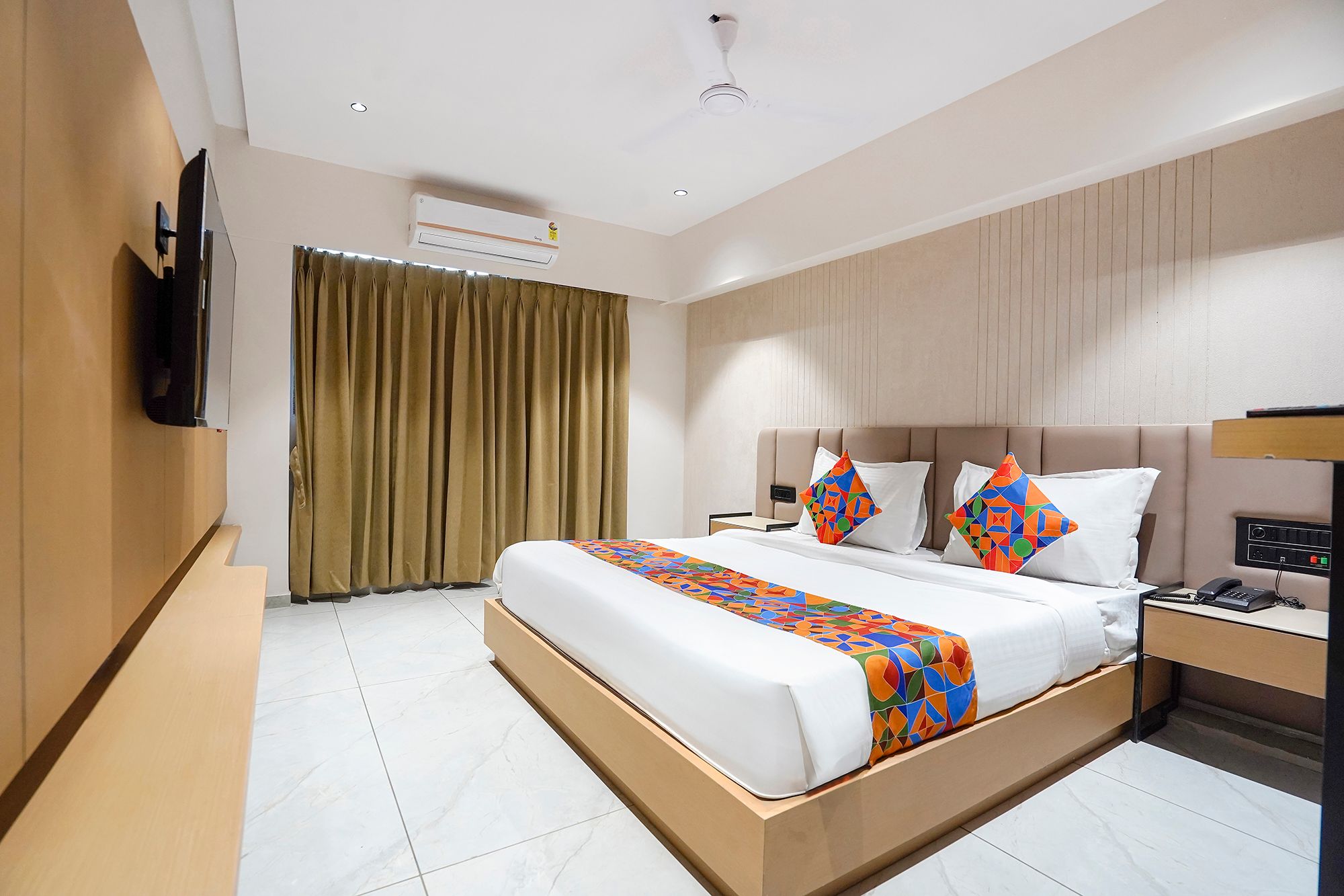 FabHotel Shiv Kartik Deluxe Room