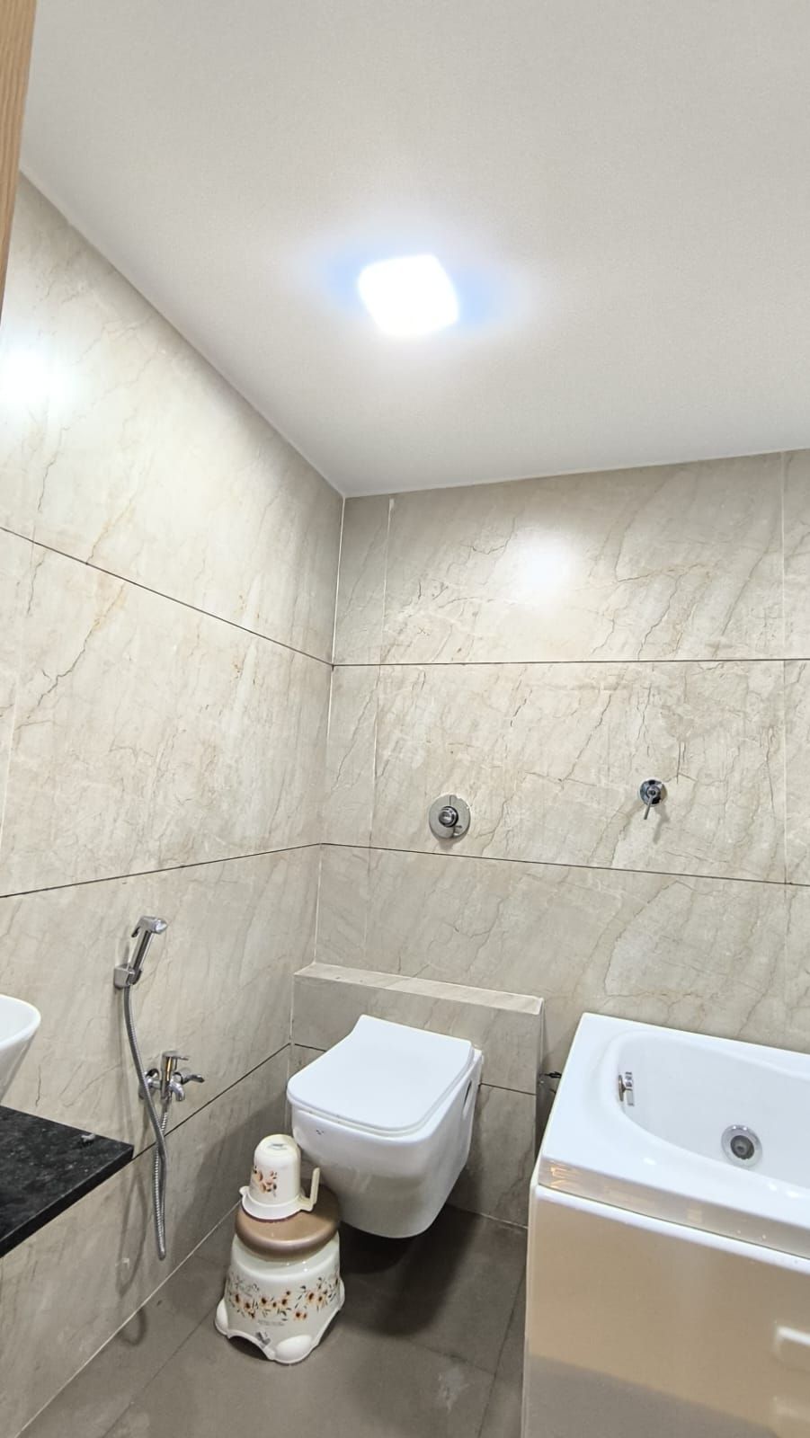 Hotel The Legend Deluxe AC Room 2