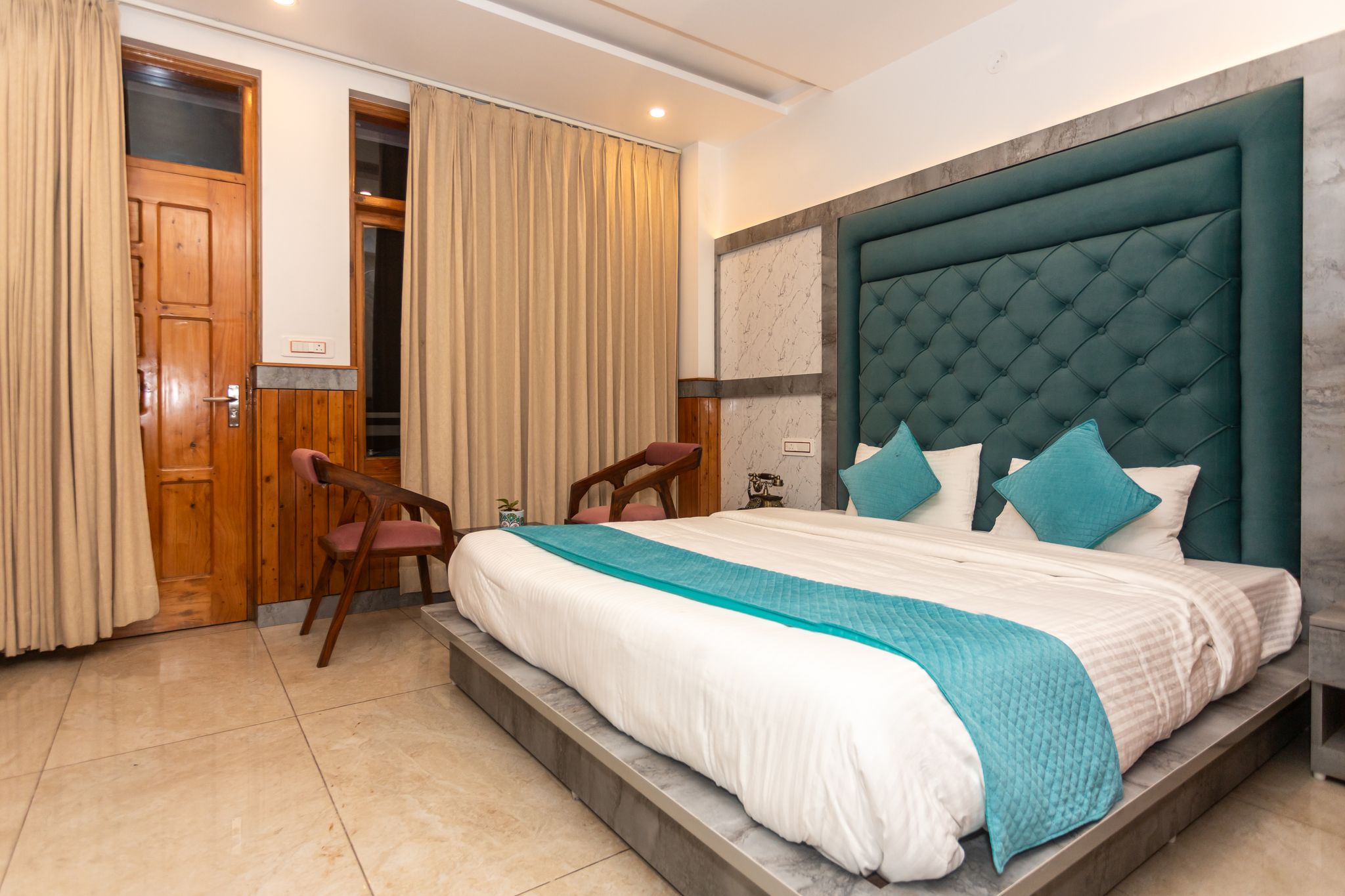 Classic Balcony Room