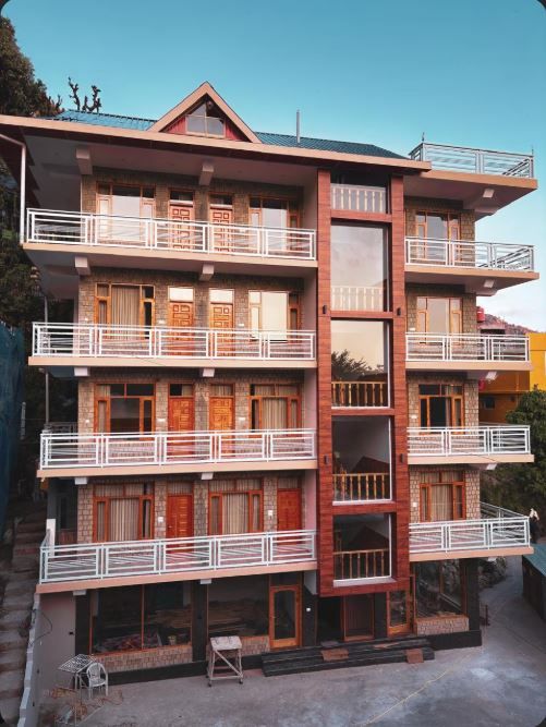Tara Van - Best Mountain View Hotel in Dharamkot