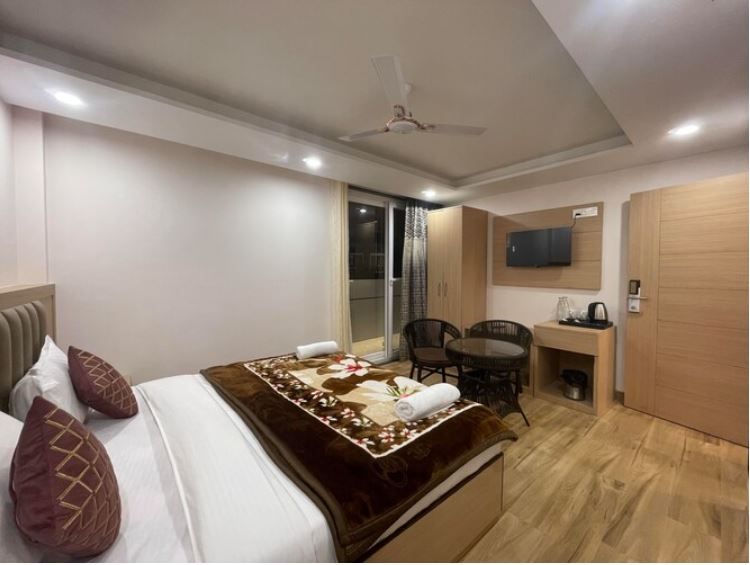 Hotel Budha Valley Deluxe Room 8