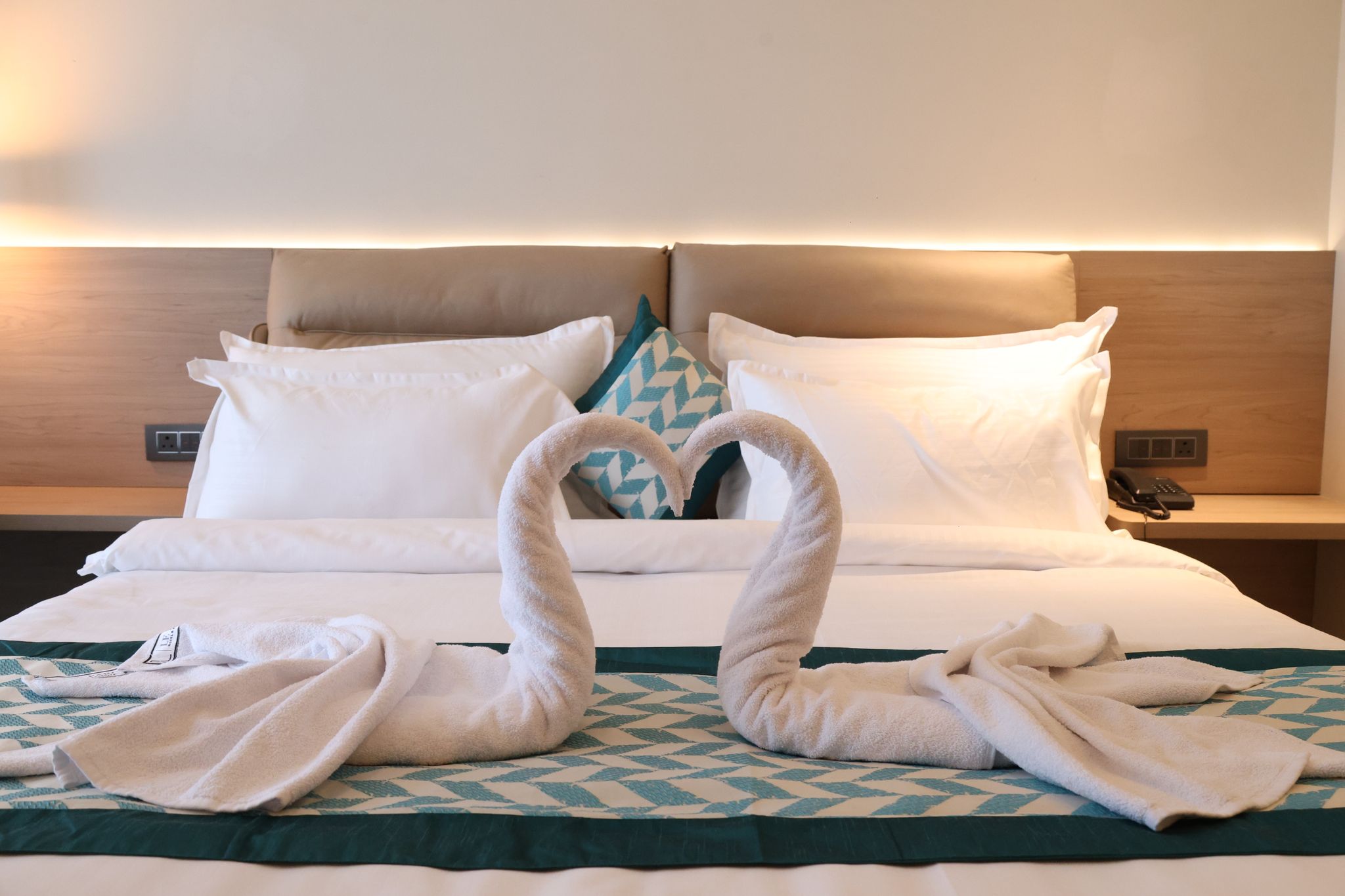 Le Parc Hotel & Banquets An Initiative by SHER-E-PUNJAB Deluxe Room 12