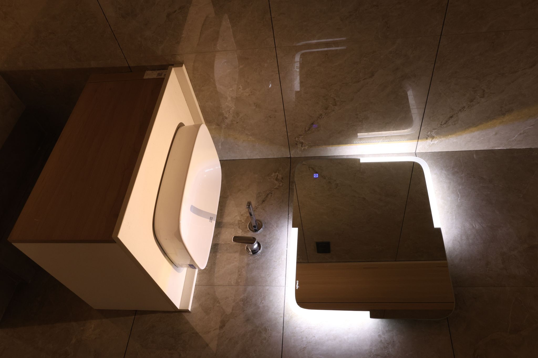 Le Parc Hotel & Banquets An Initiative by SHER-E-PUNJAB Deluxe Room 22