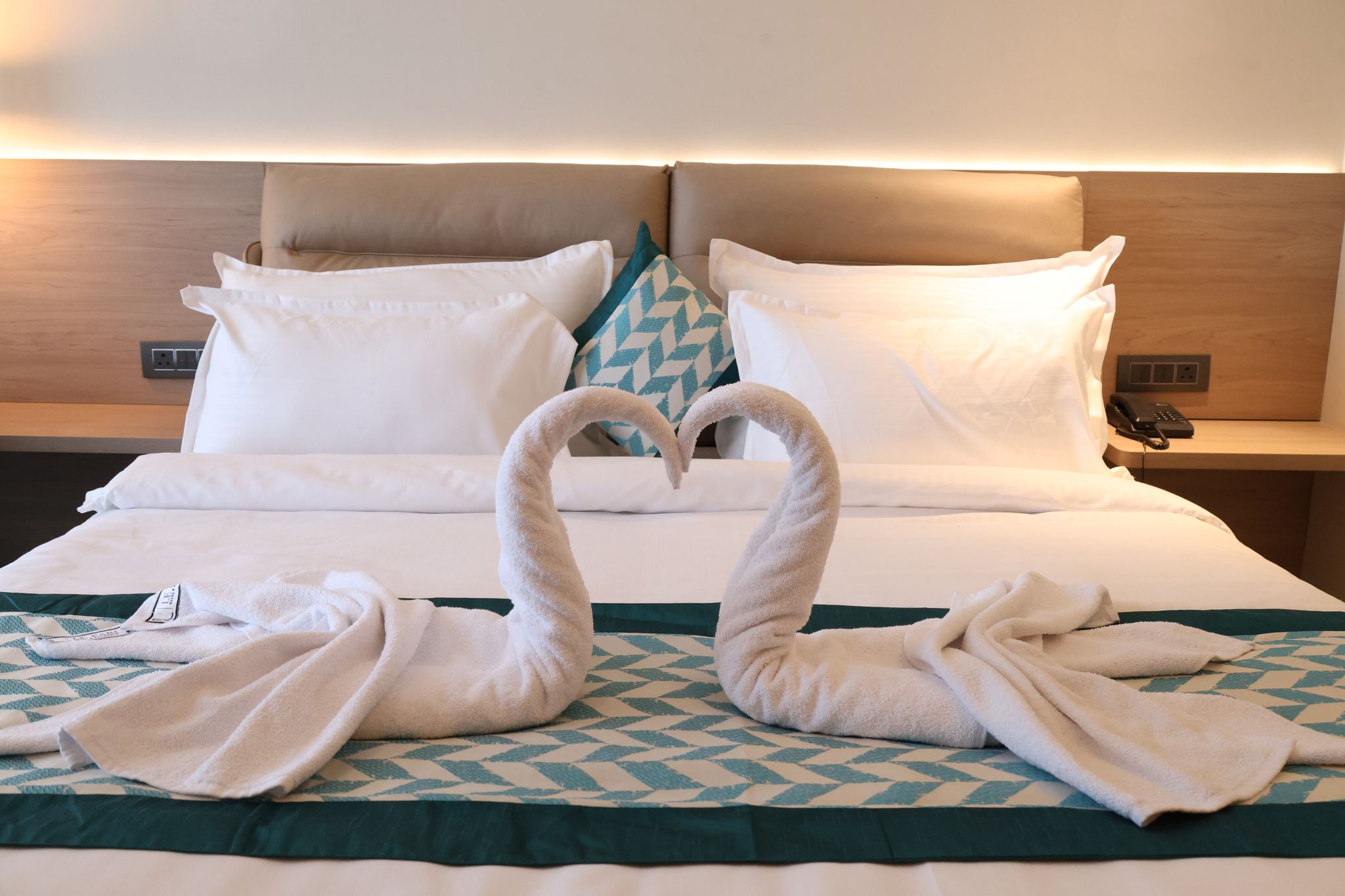 Le Parc Hotel & Banquets An Initiative by SHER-E-PUNJAB Deluxe Room 11