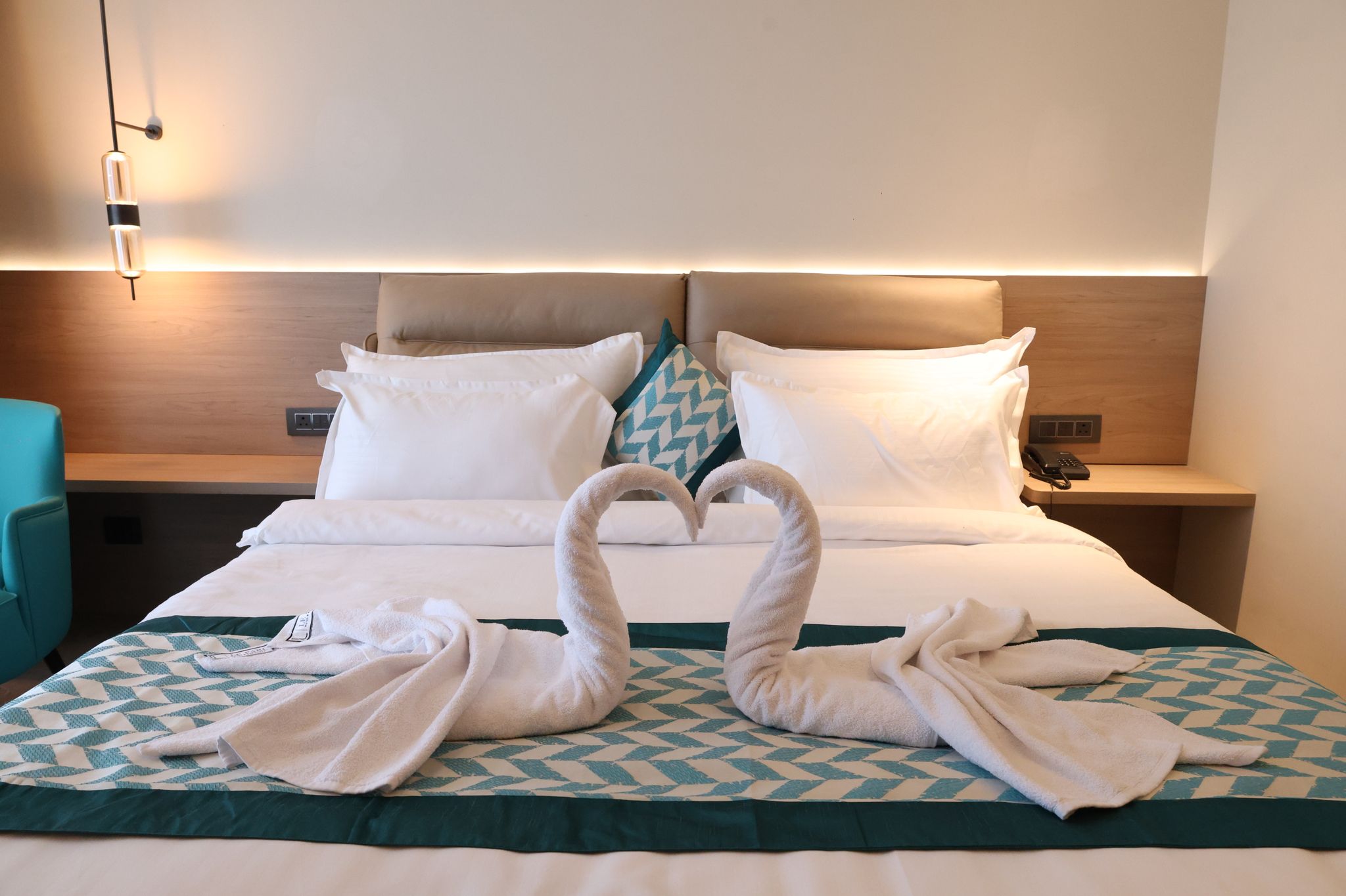 Le Parc Hotel & Banquets An Initiative by SHER-E-PUNJAB Deluxe Room 6