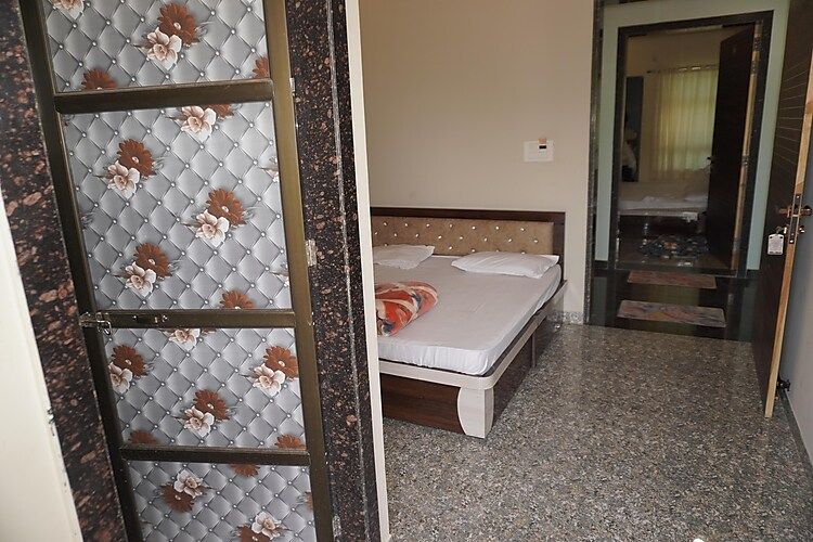 MOHANI PALACE Family room 6