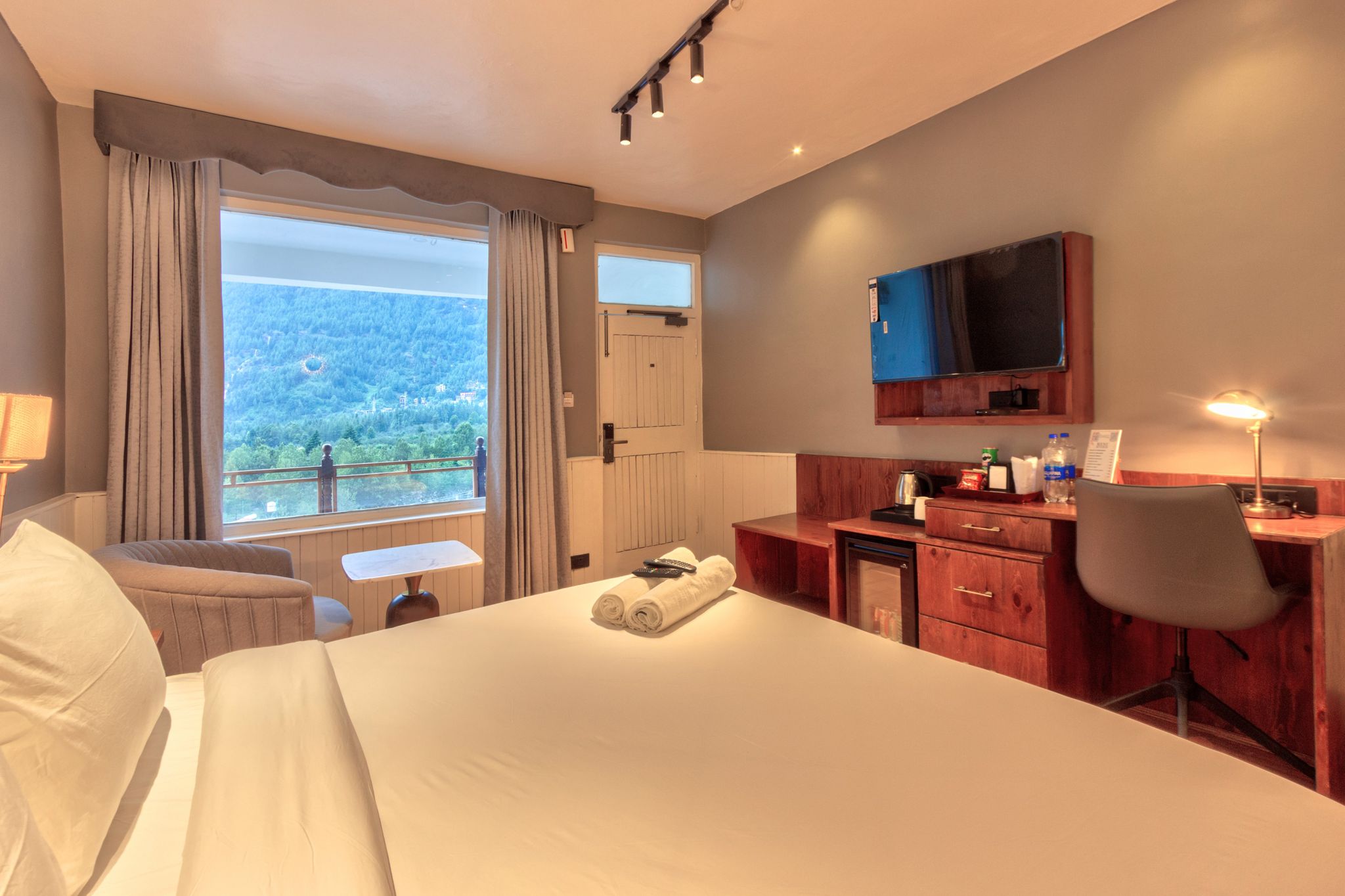 Hotel Ekaanth By Paradise Chateau Manali