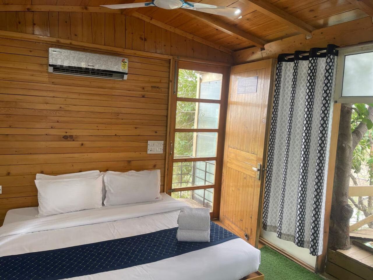 Okho Resort Kalka Panchkula Executive Wooden AC Cottage 4