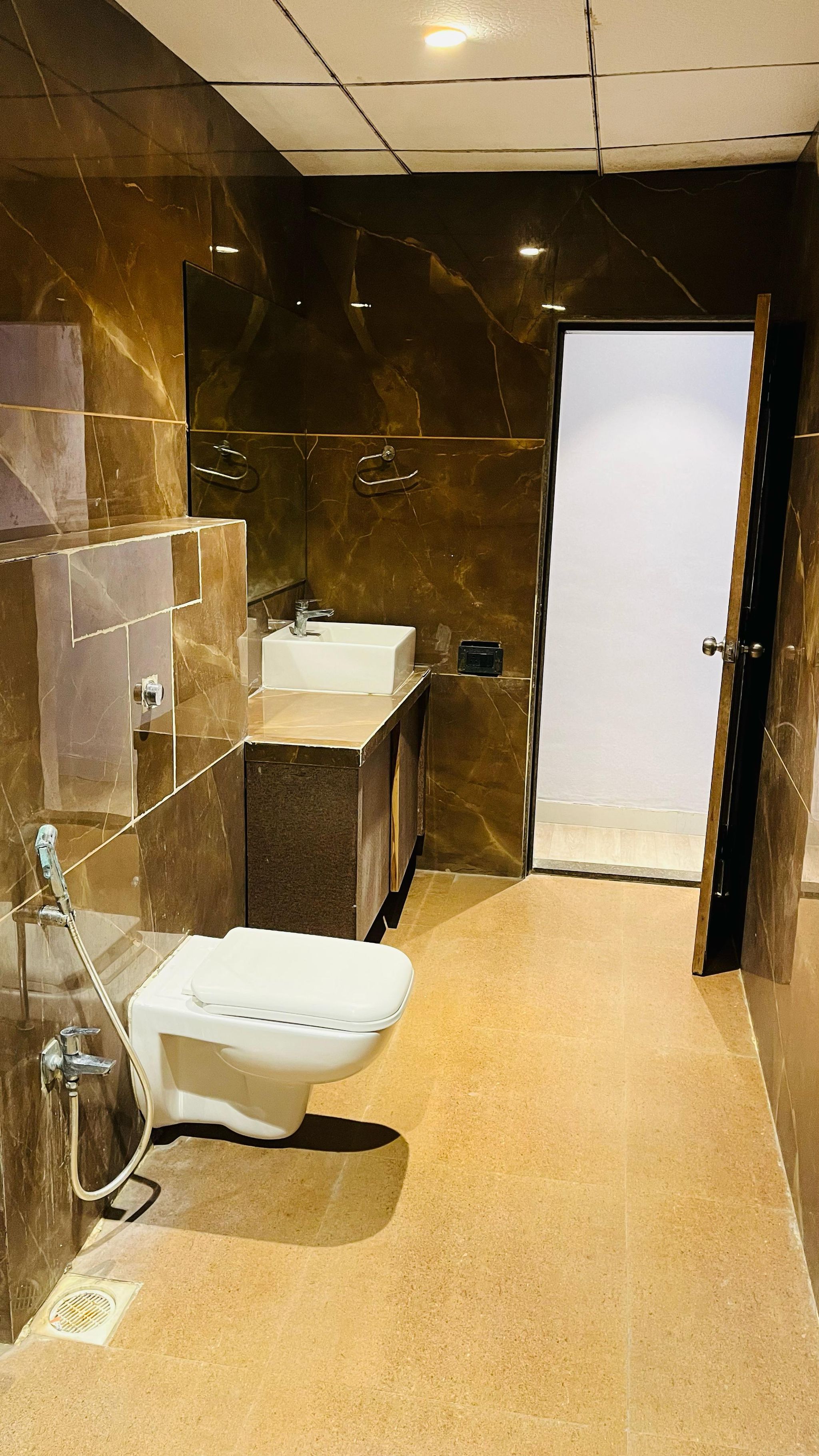 image_4672130_effda086-1342-4eaf-accb-c1b0c259ce5b