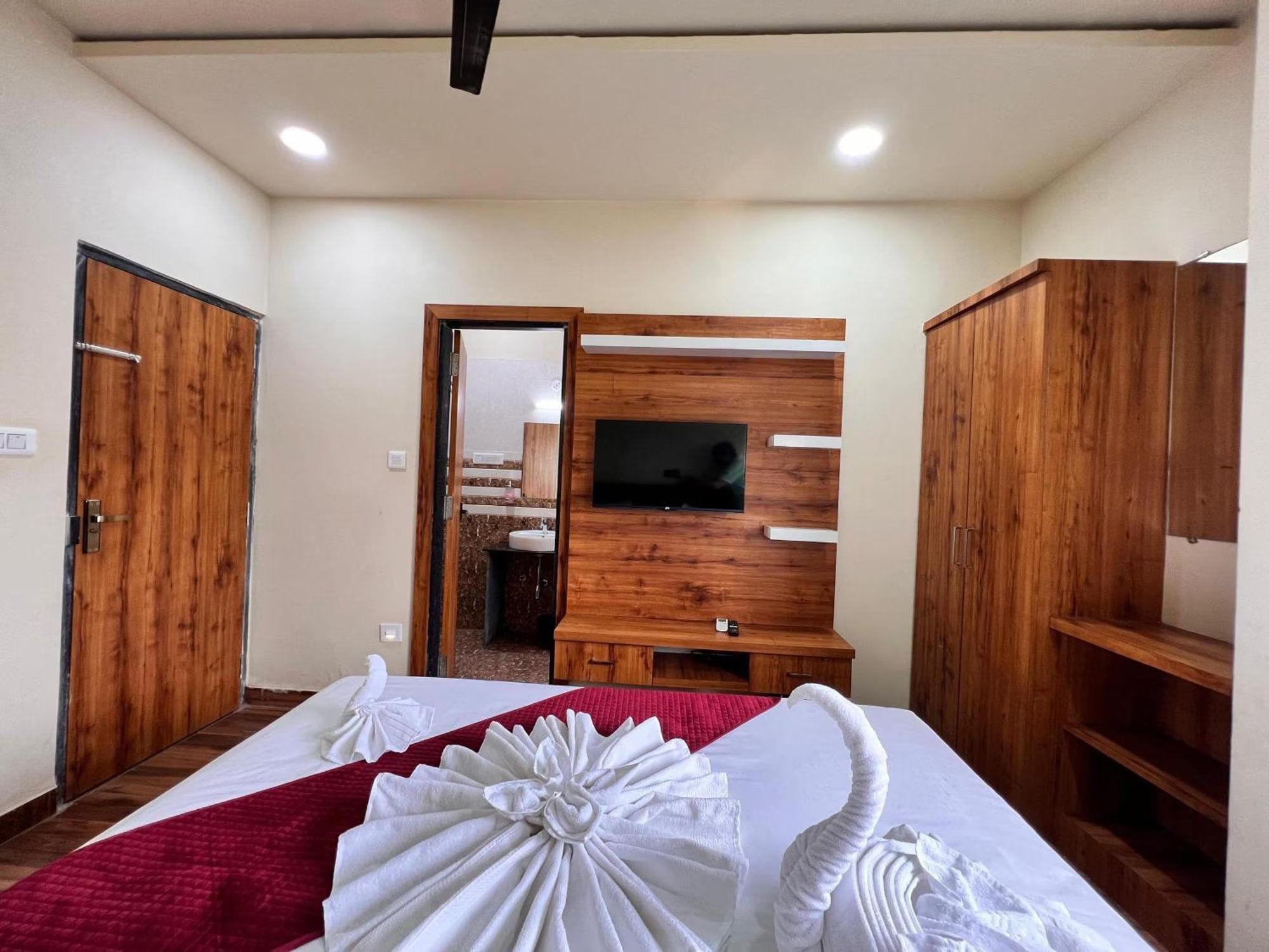 Super Deluxe Triple bed Room