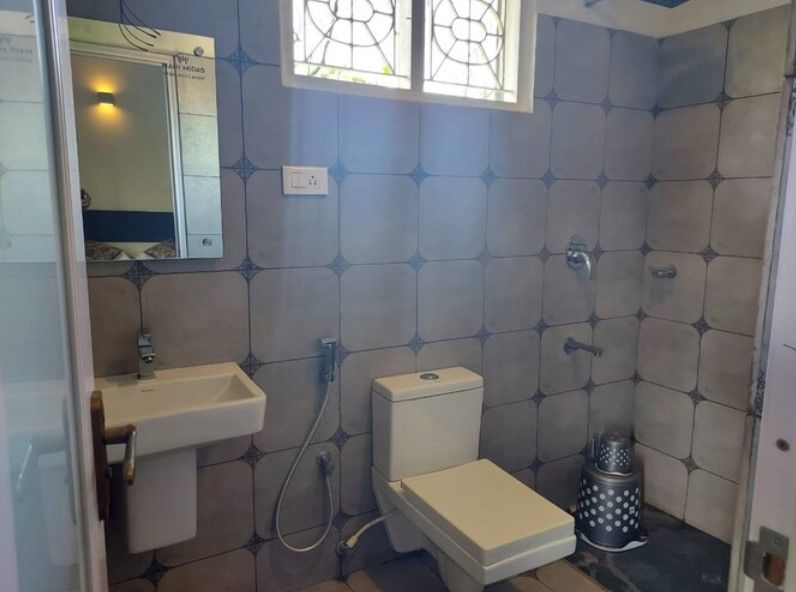 Mahimidas Non AC Room with Balcony 7