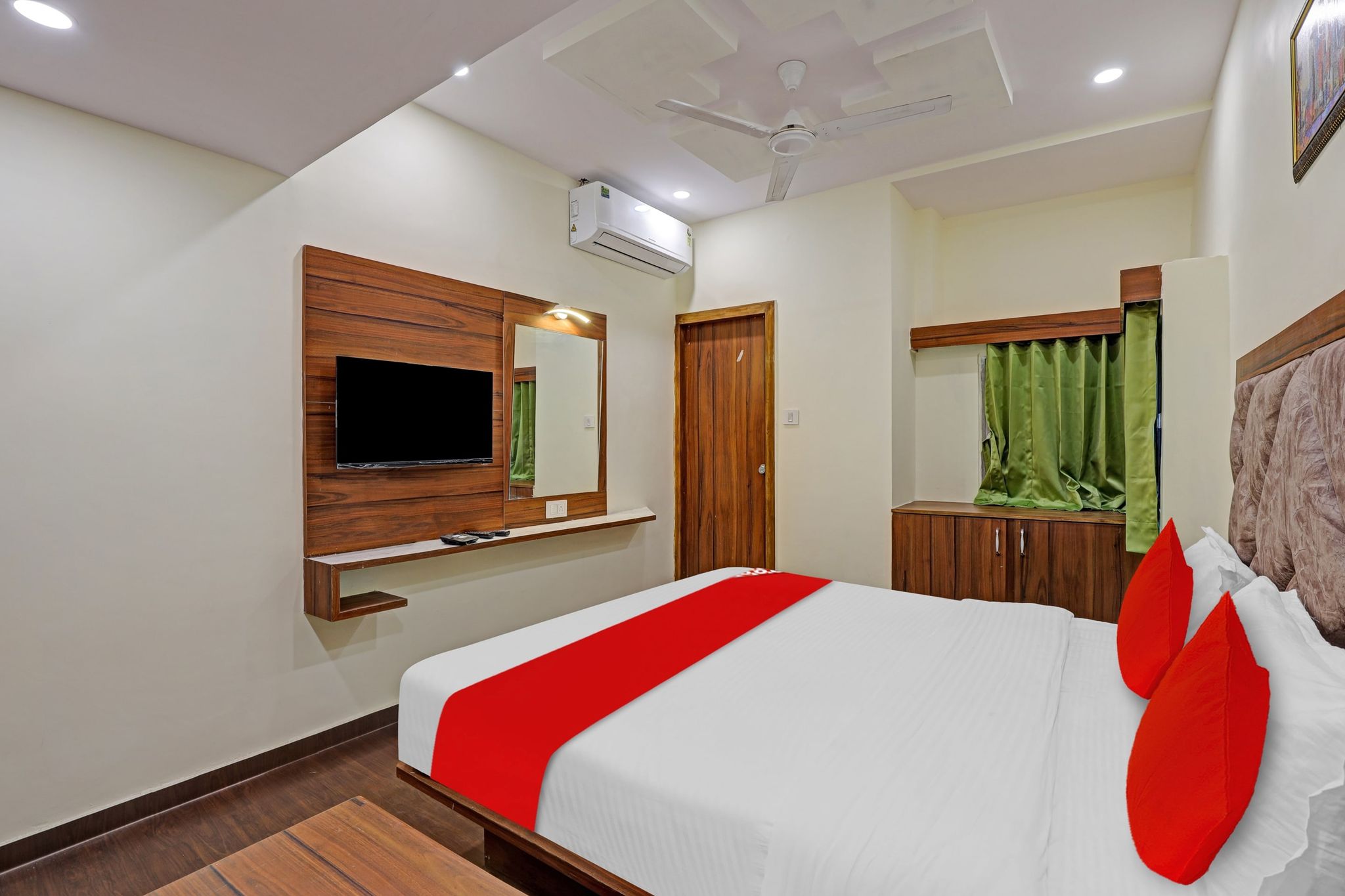 Hotel Swagat Inn Navrangpura Classic Room 4
