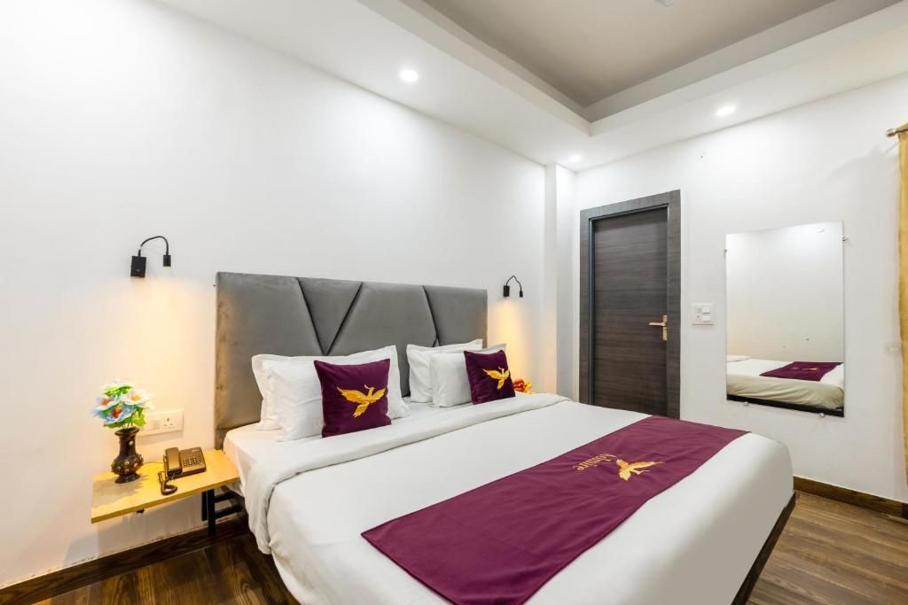 Deluxe Room with City View