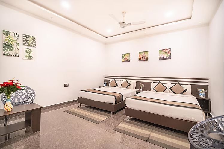 Jumbo Non AC room 4 Pax