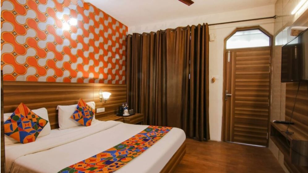 Hotel Vijay Palace Dharamshala Deluxe Room 5