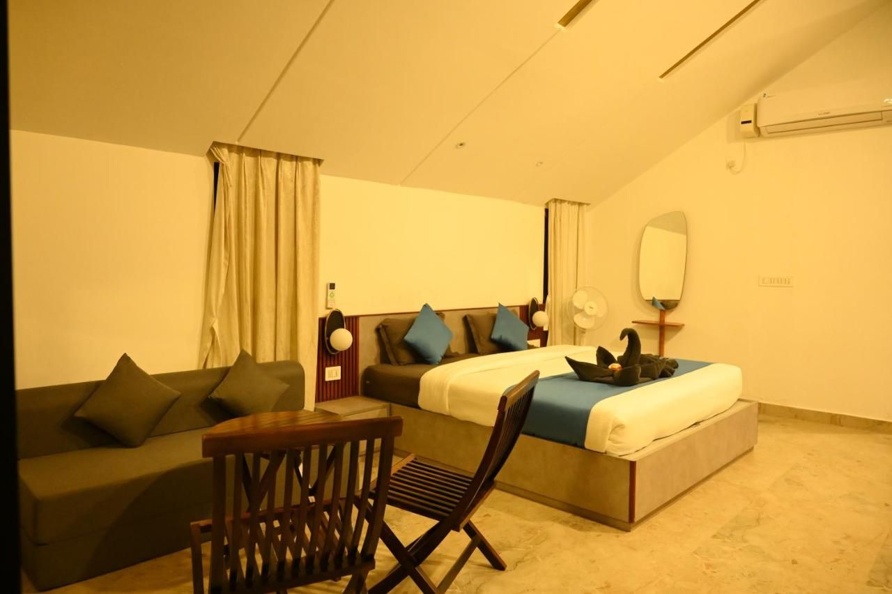 Aura Farms - Private Pool Cottages Cottages 3