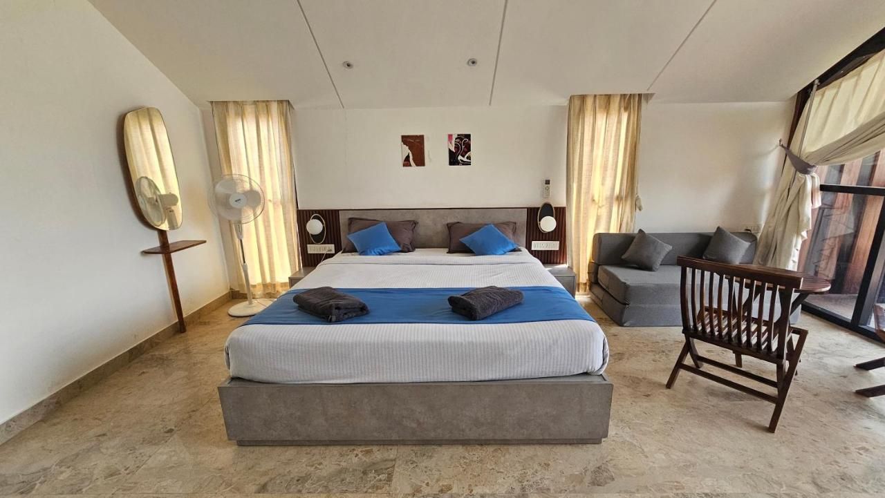 Aura Farms - Private Pool Cottages Cottages 2