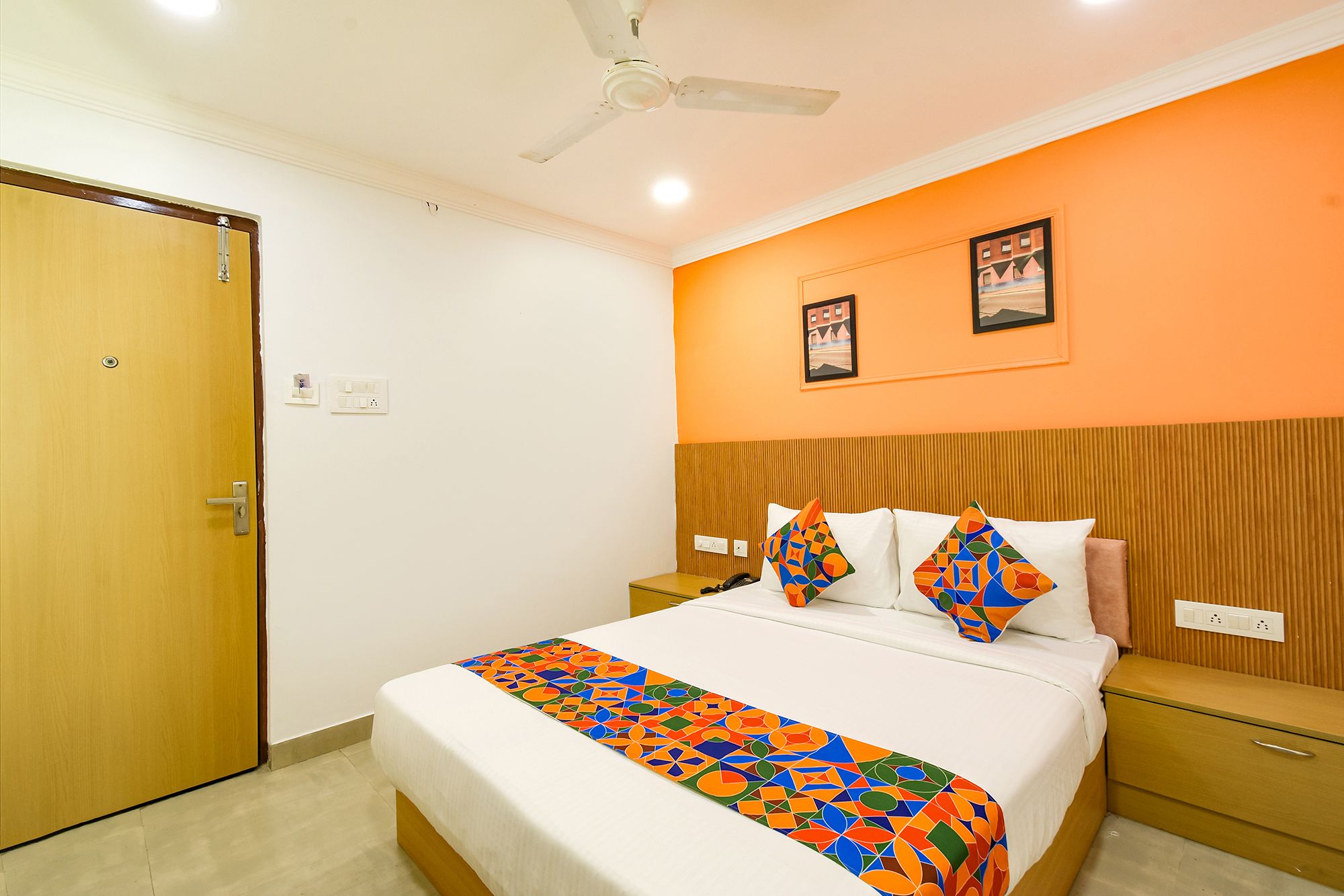  FabHotel The Cinco Primera Deluxe Room 3