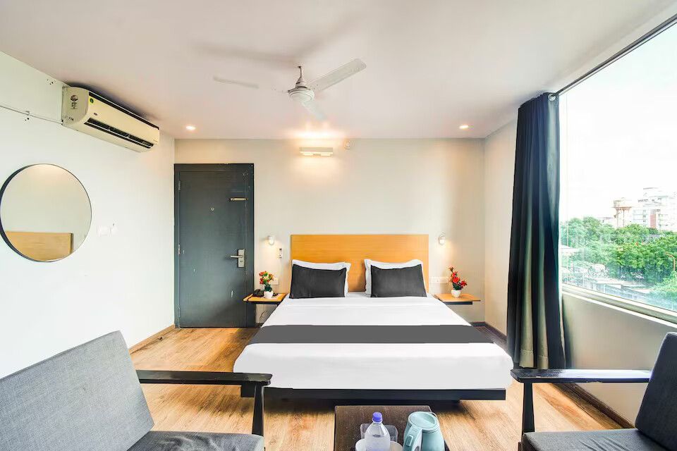 Hotel Jaiman deluxe room