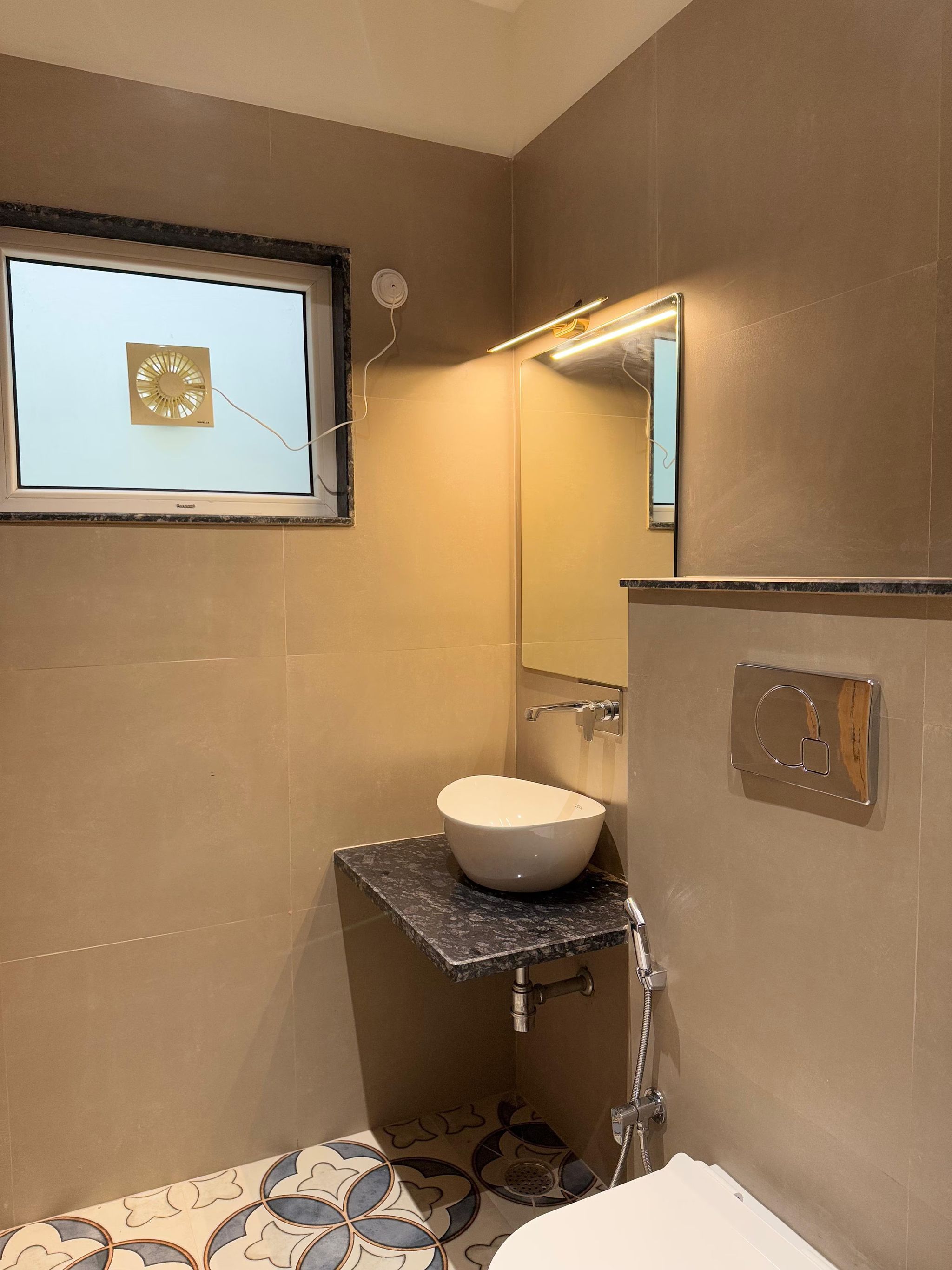 RADHE KRISHNA RESIDENCY Deluxe Room 6