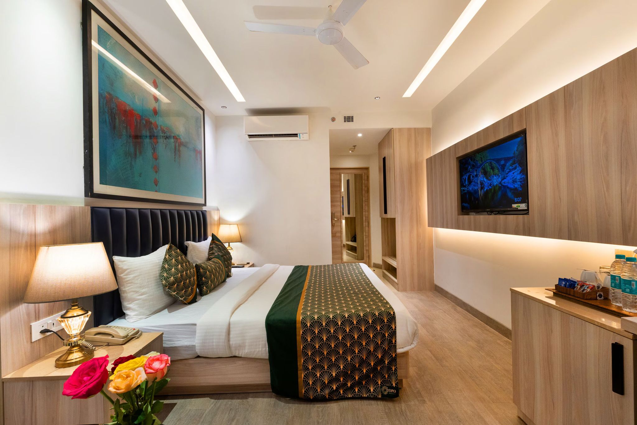 Premium Room