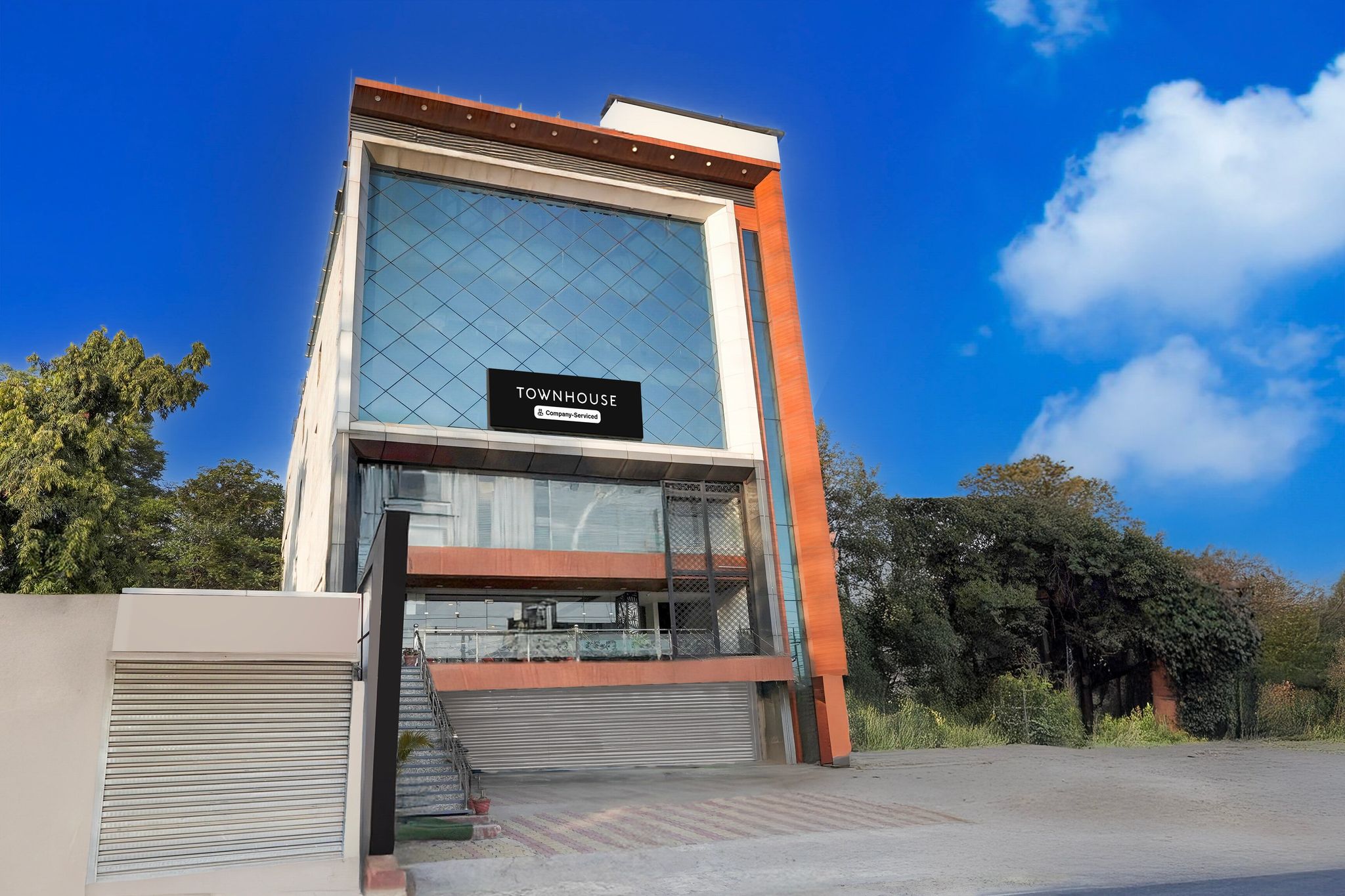 Super Townhouse Haridwar Road Near Rispana Pul Dehradun