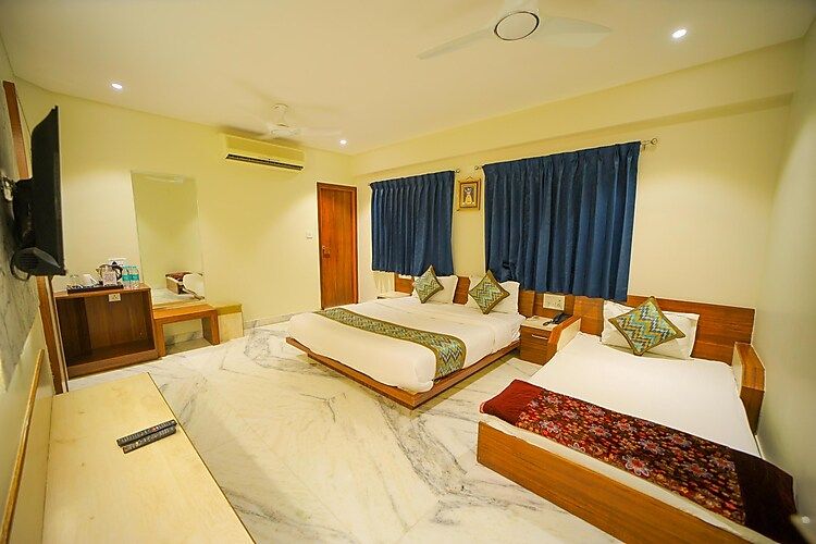 Hotel Shri Vithalesh - 10 Mtrs To Shrinathji Temple Triple Bed Room 3