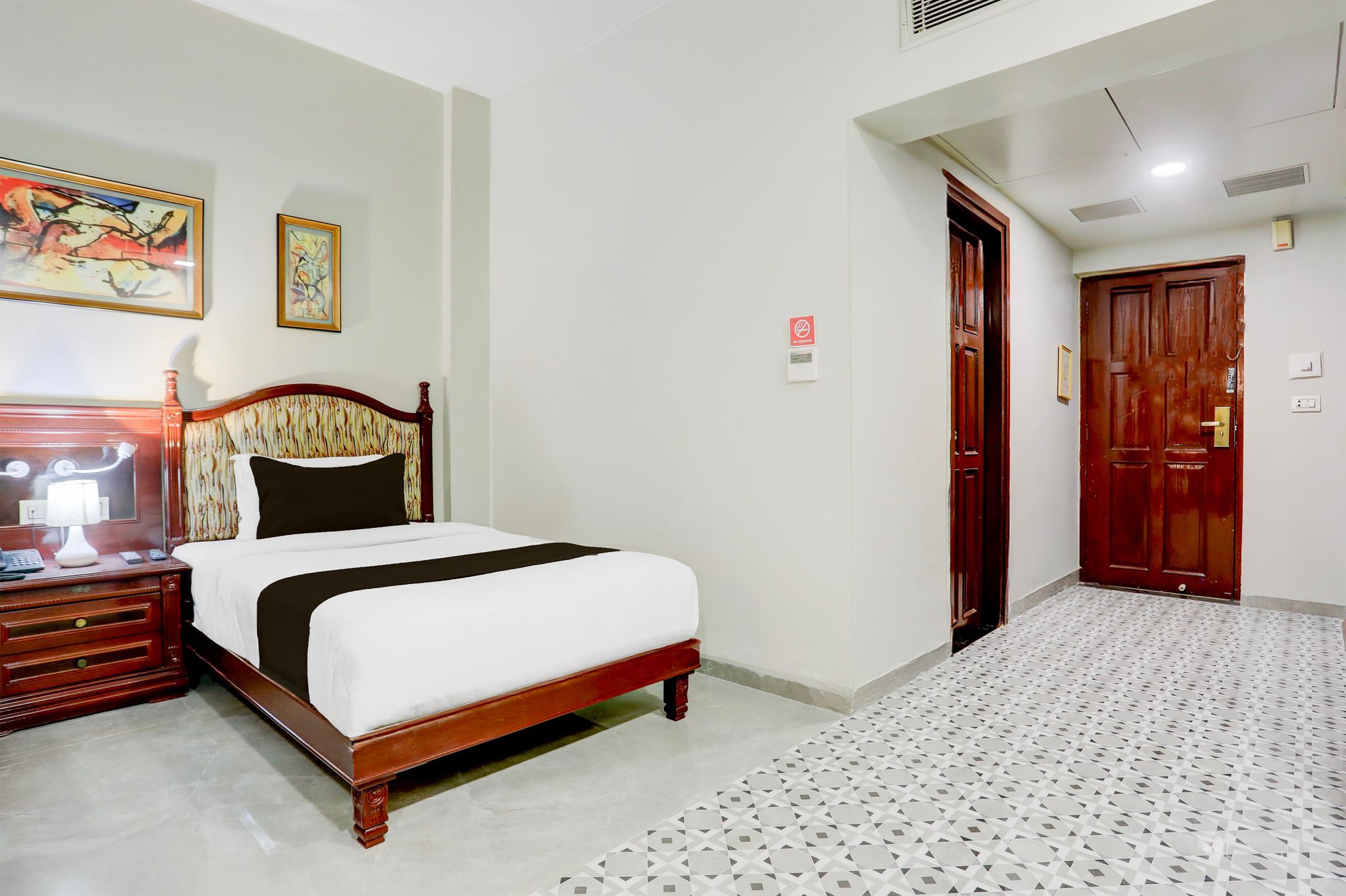 Palette Anand Formerly Hotel La Casa Inn Classic 9