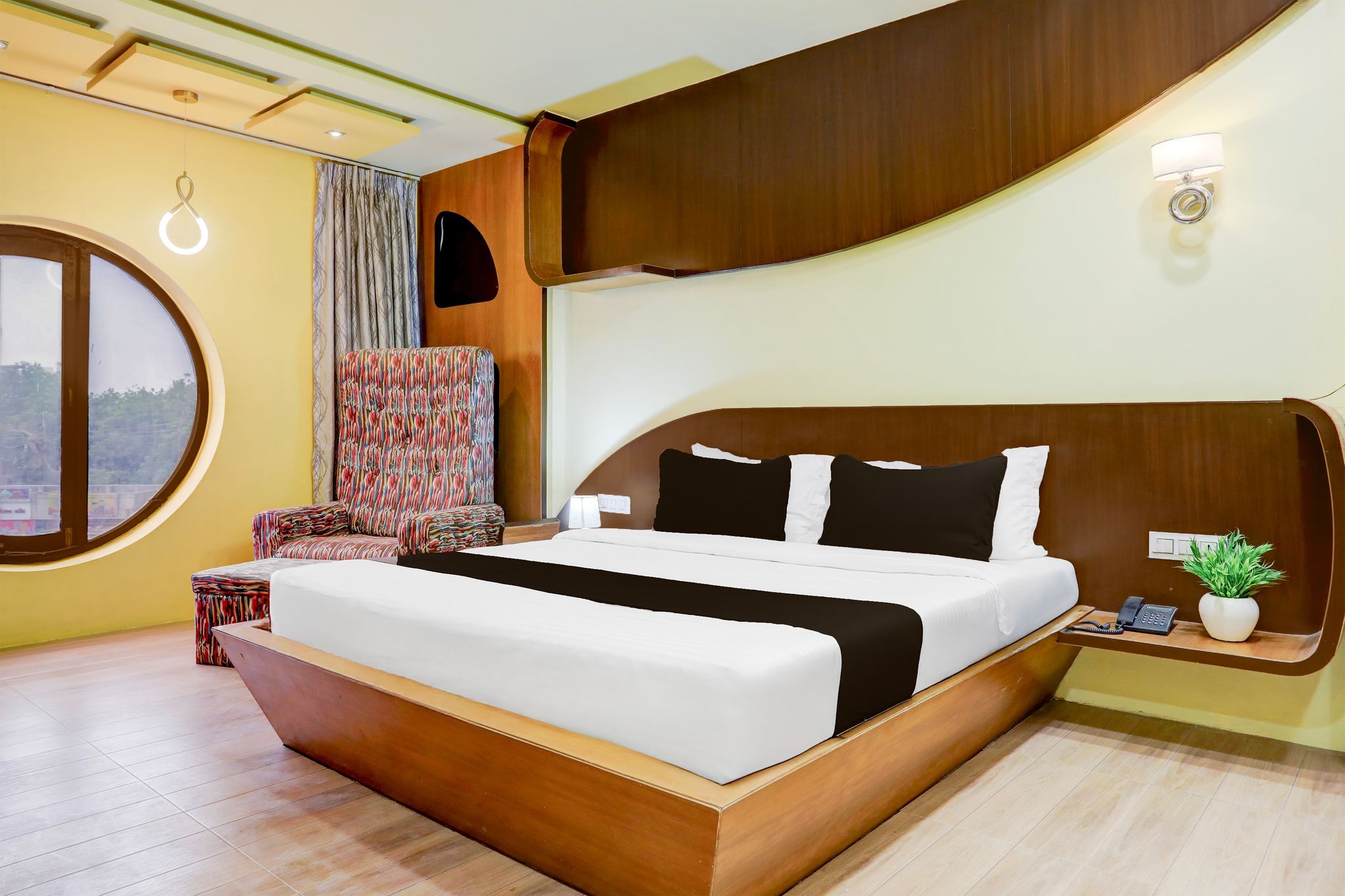 Palette Anand Formerly Hotel La Casa Inn Classic 13