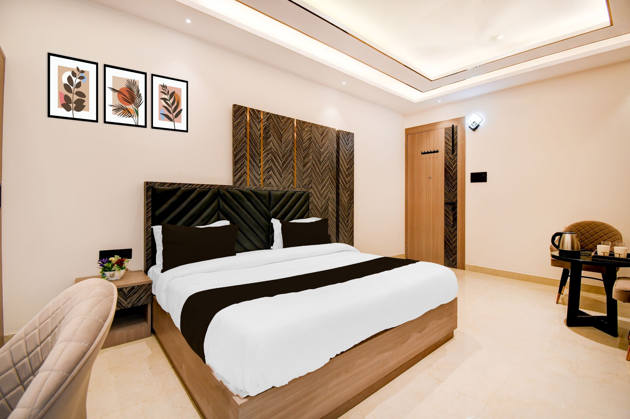 Super Townhouse Oak Ratanpur Panki Classic 7