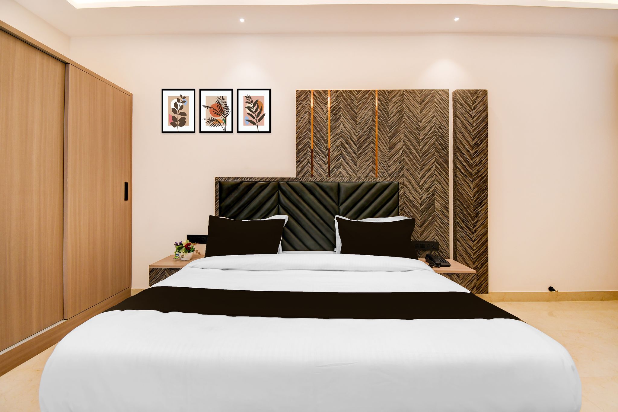 Super Townhouse Oak Ratanpur Panki Classic 4