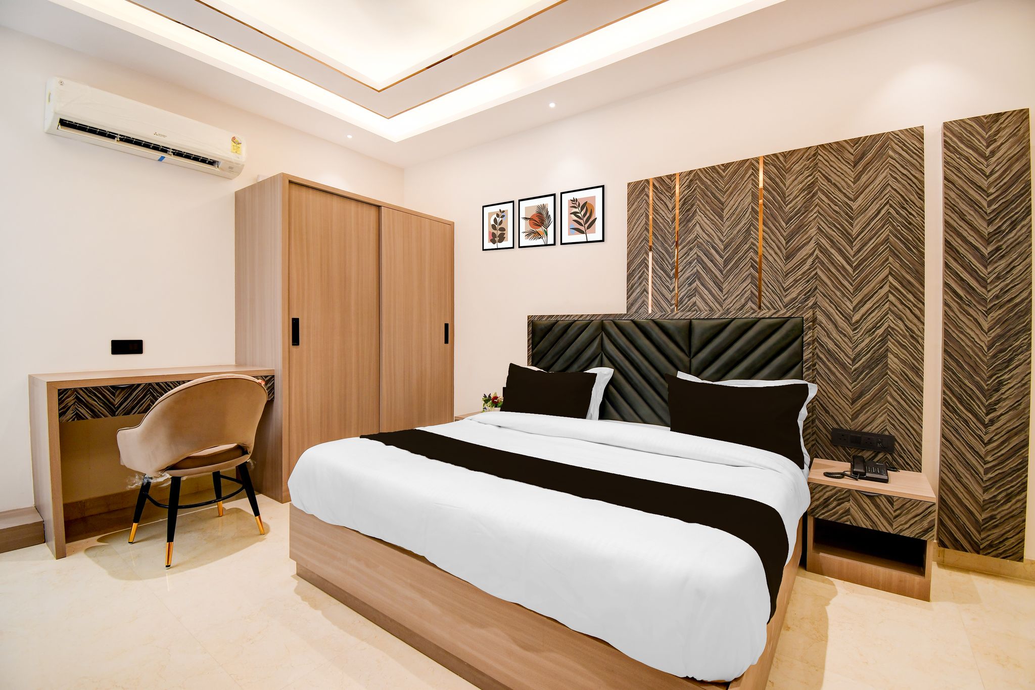 Super Townhouse Oak Ratanpur Panki Classic 8