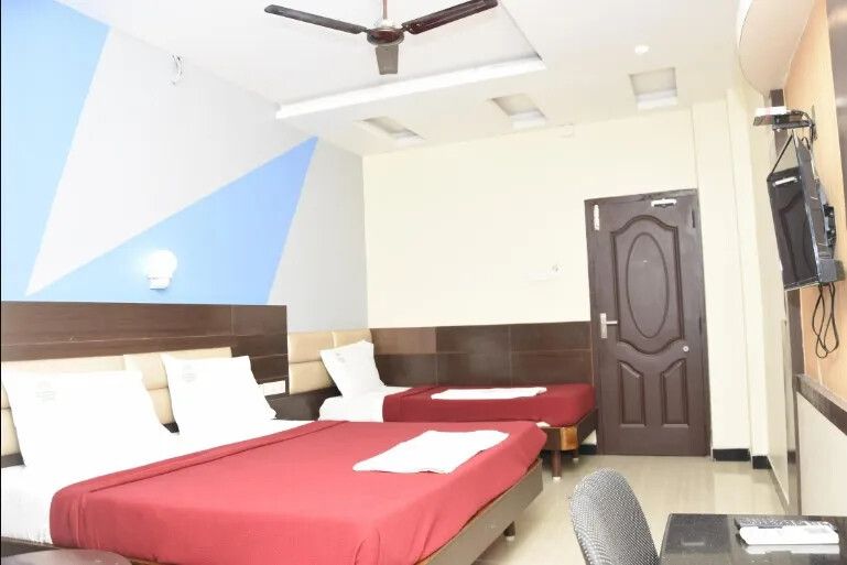 Kings Triple Bed Room