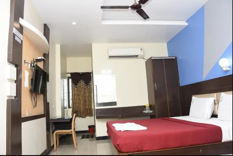 Kings Triple Bed Room