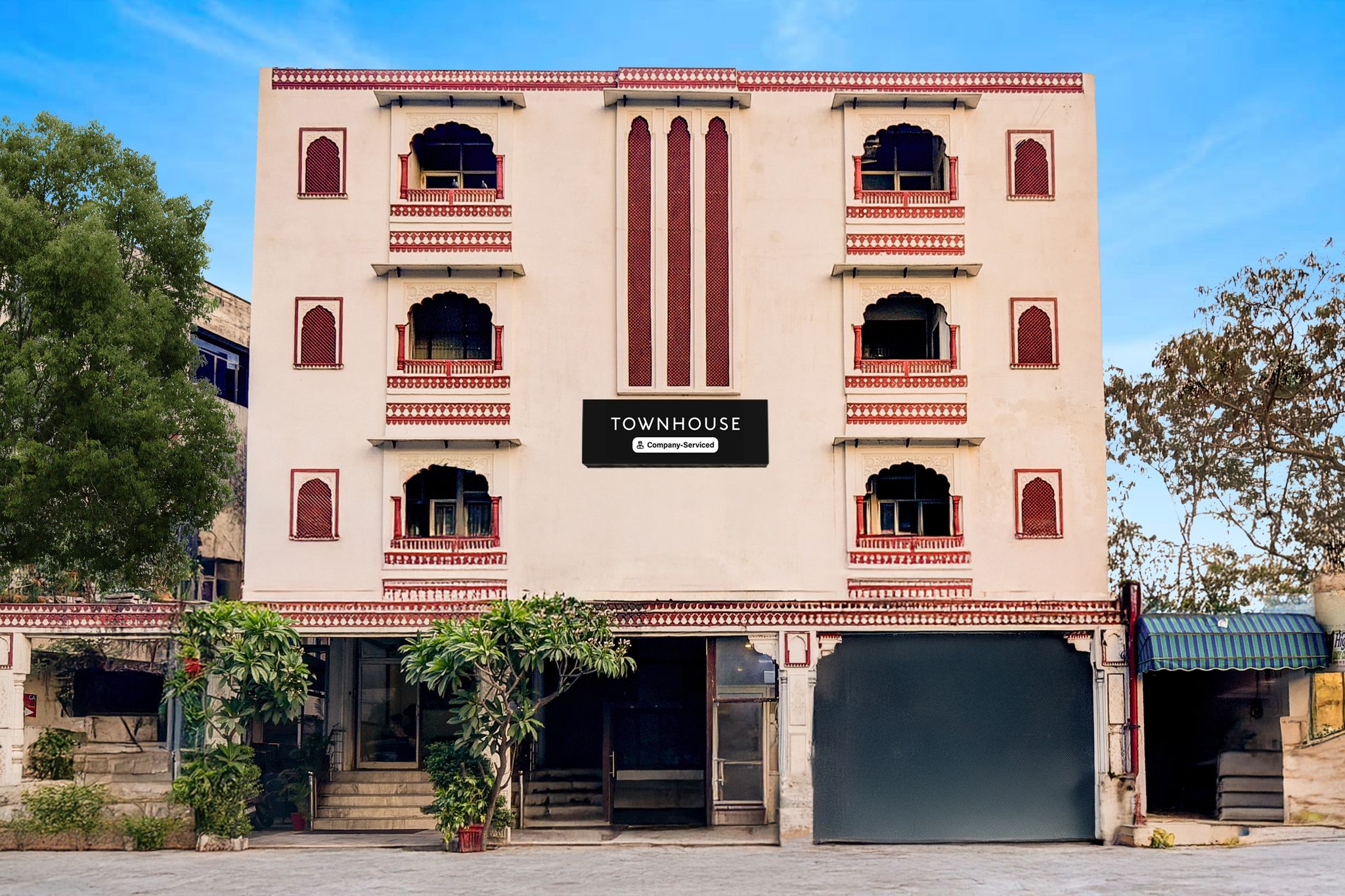 Super Townhouse Chandpole Metro Station Formerly Hotel Raghuraj Palace