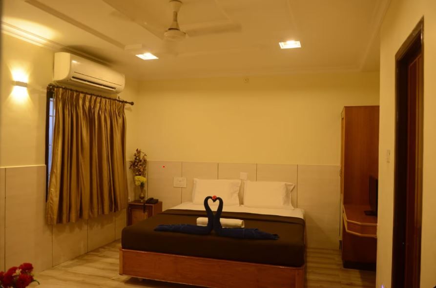 Manees Residency Standard Room